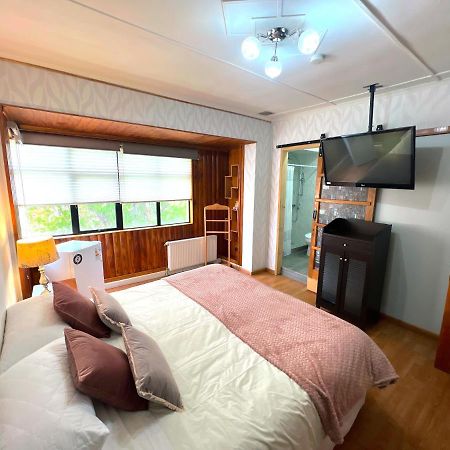 Apartamento Incredible Downtown Duplex With Interior Backyard Punta Arenas Exterior foto
