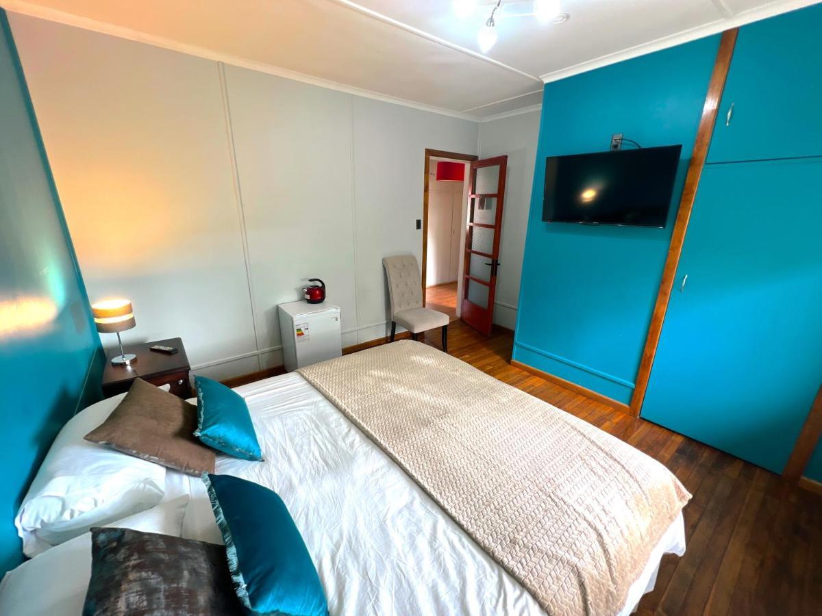 Apartamento Incredible Downtown Duplex With Interior Backyard Punta Arenas Exterior foto