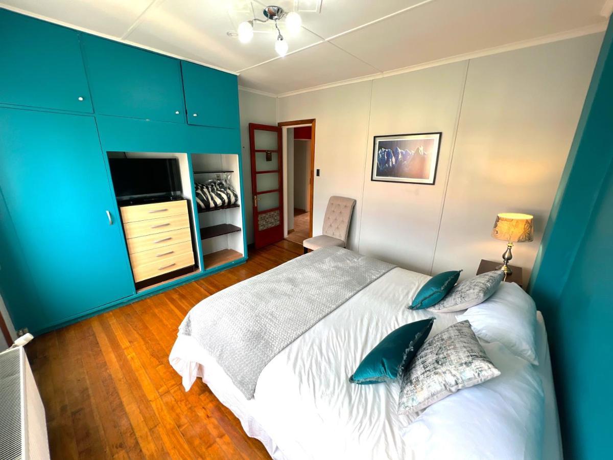 Apartamento Incredible Downtown Duplex With Interior Backyard Punta Arenas Exterior foto