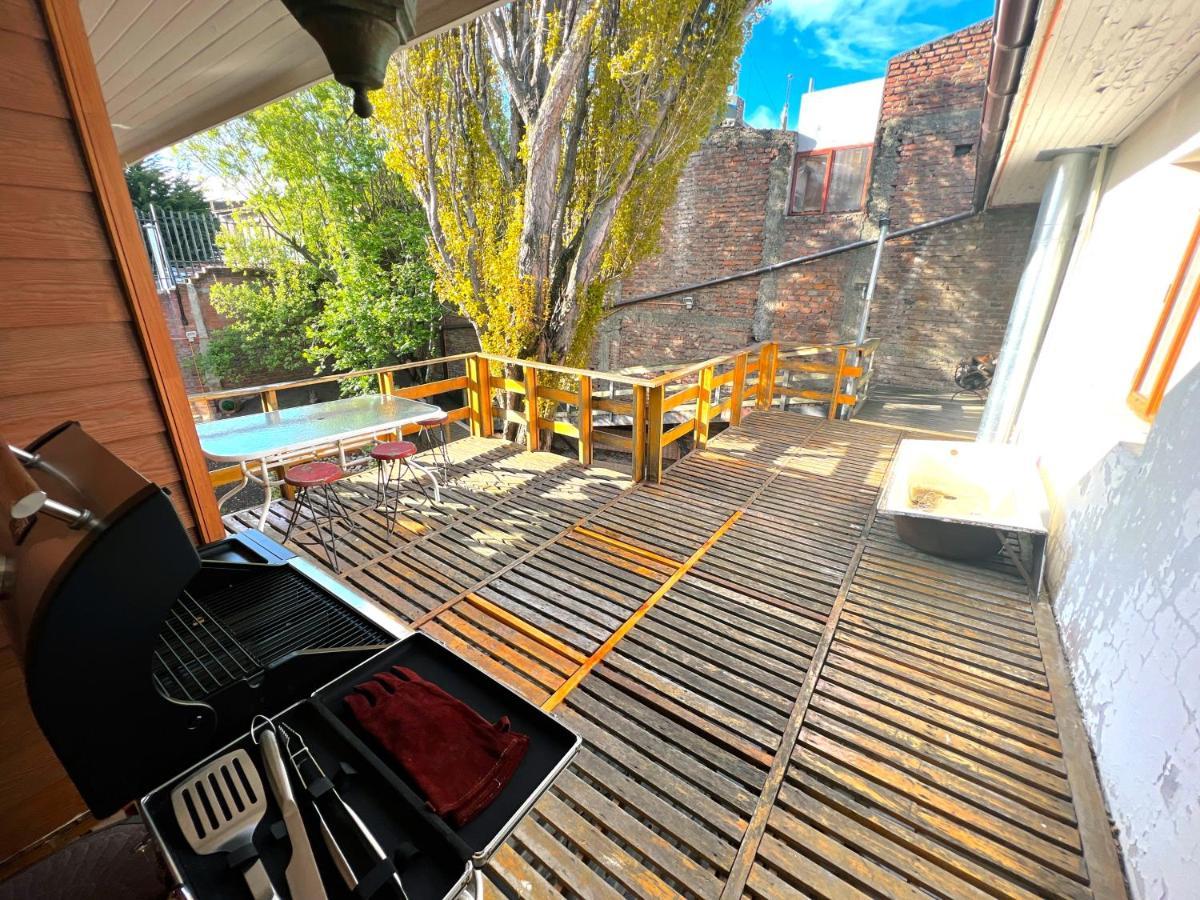 Apartamento Incredible Downtown Duplex With Interior Backyard Punta Arenas Exterior foto
